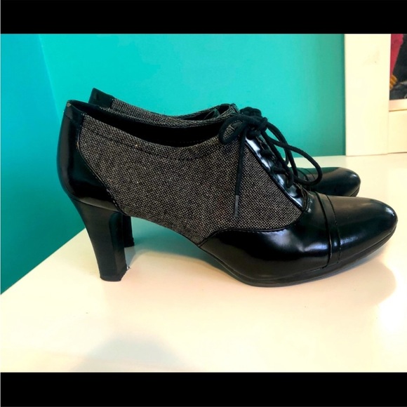 Anne Klein iflex heeled Oxford - Picture 1 of 9
